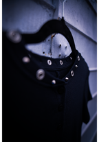 2DIFF Muse Henley Shirt Neckline