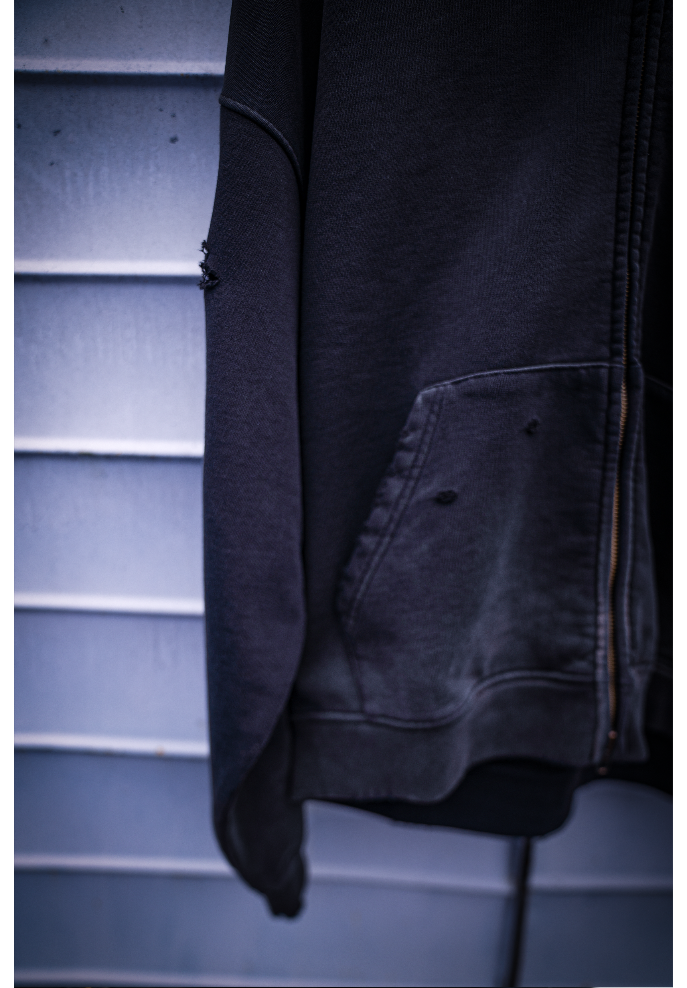 2DIFF Neglected Zip Up Jacket Sleeve