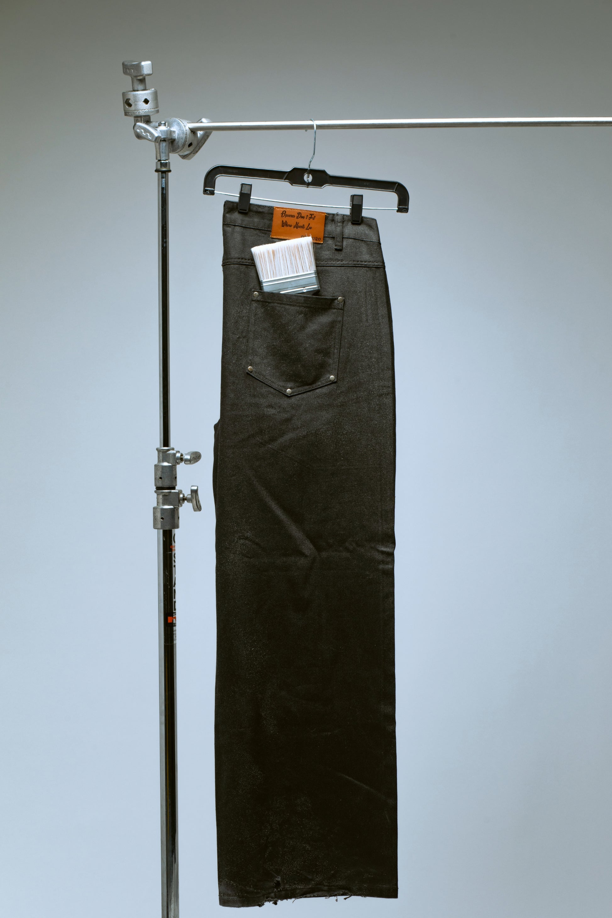 2DIFF Carbon Wax Denim Hanging